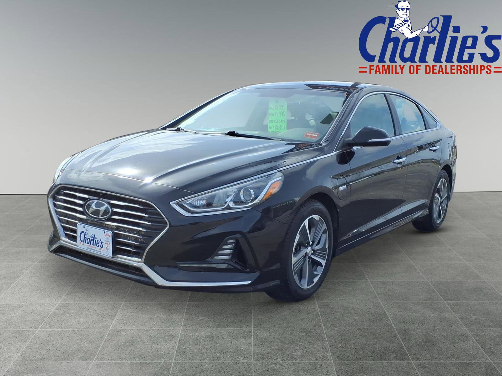 Used 2019 Hyundai Sonata Plug-In Hybrid image 1