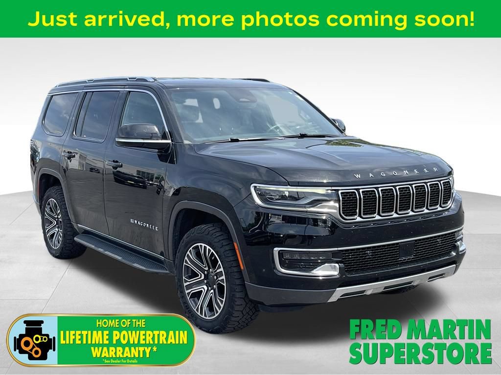 Used 2022 Jeep Wagoneer Series III w/ Flexible Seating Group AWD/4WD image 1