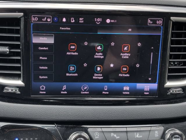 Used 2024 Chrysler Pacifica Touring-L FWD image 15