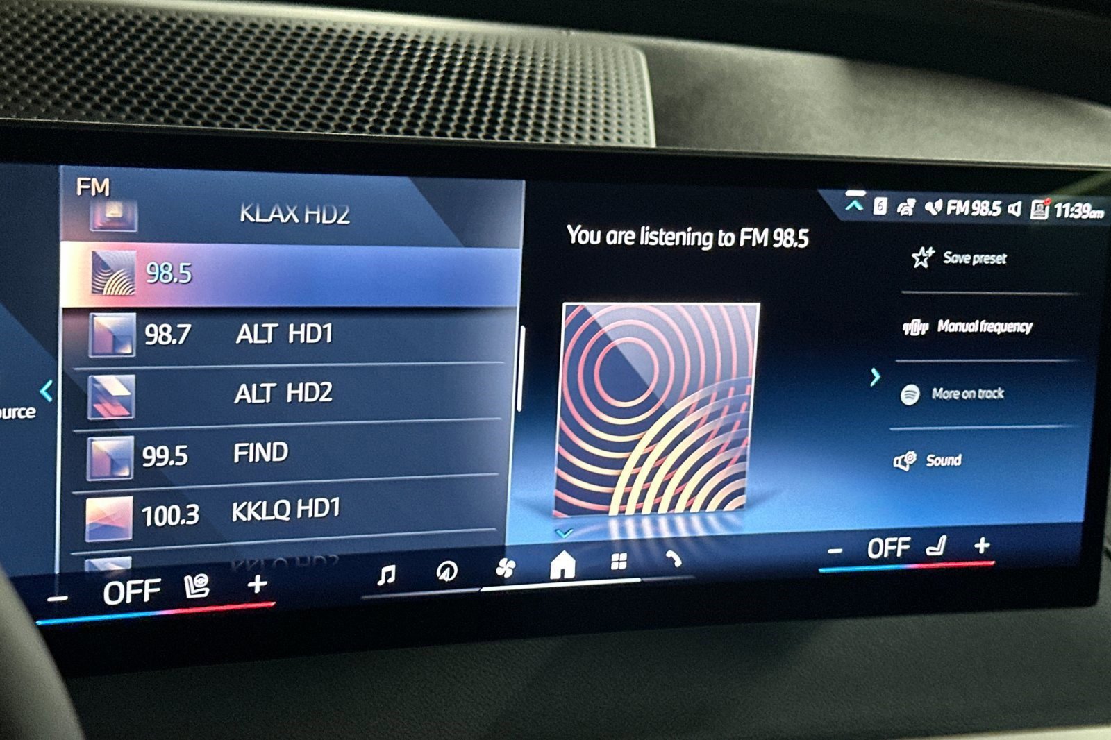 Used 2026 BMW iX xDrive45 image 22