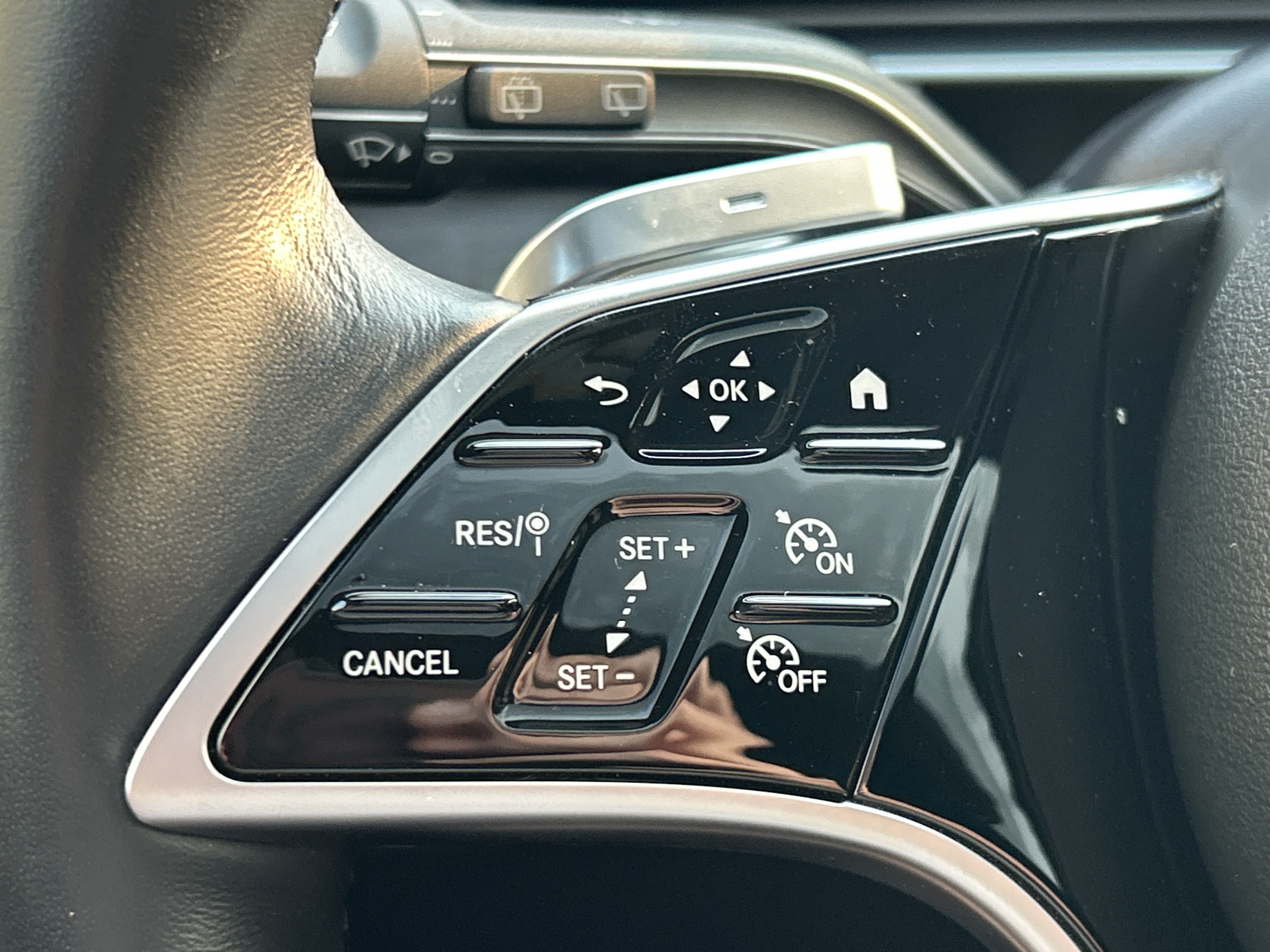 Certified 2025 Mercedes-Benz GLE 350 4MATIC image 27