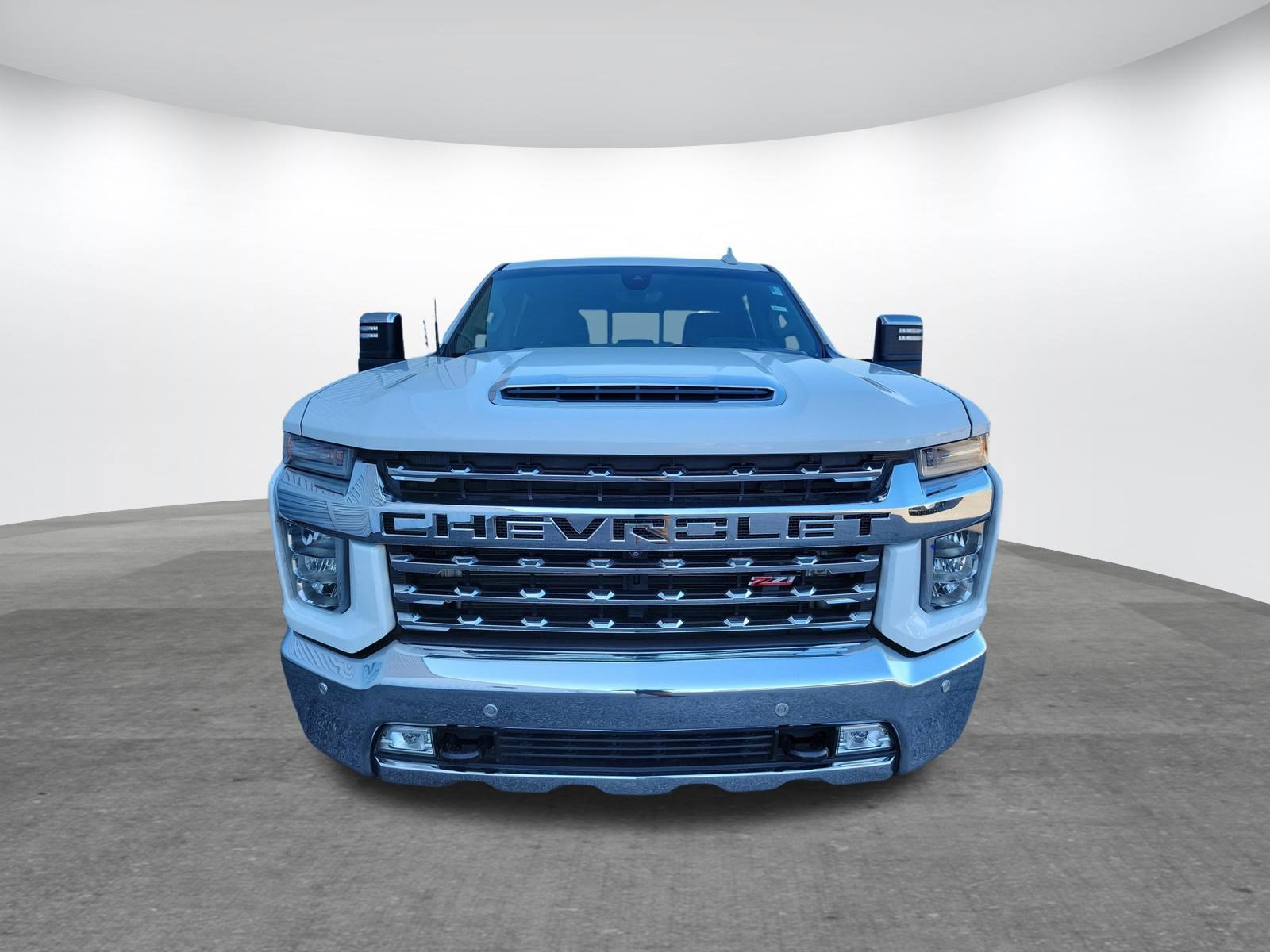 Used 2020 Chevrolet Silverado 2500 LTZ w/ LTZ Premium Package image 2