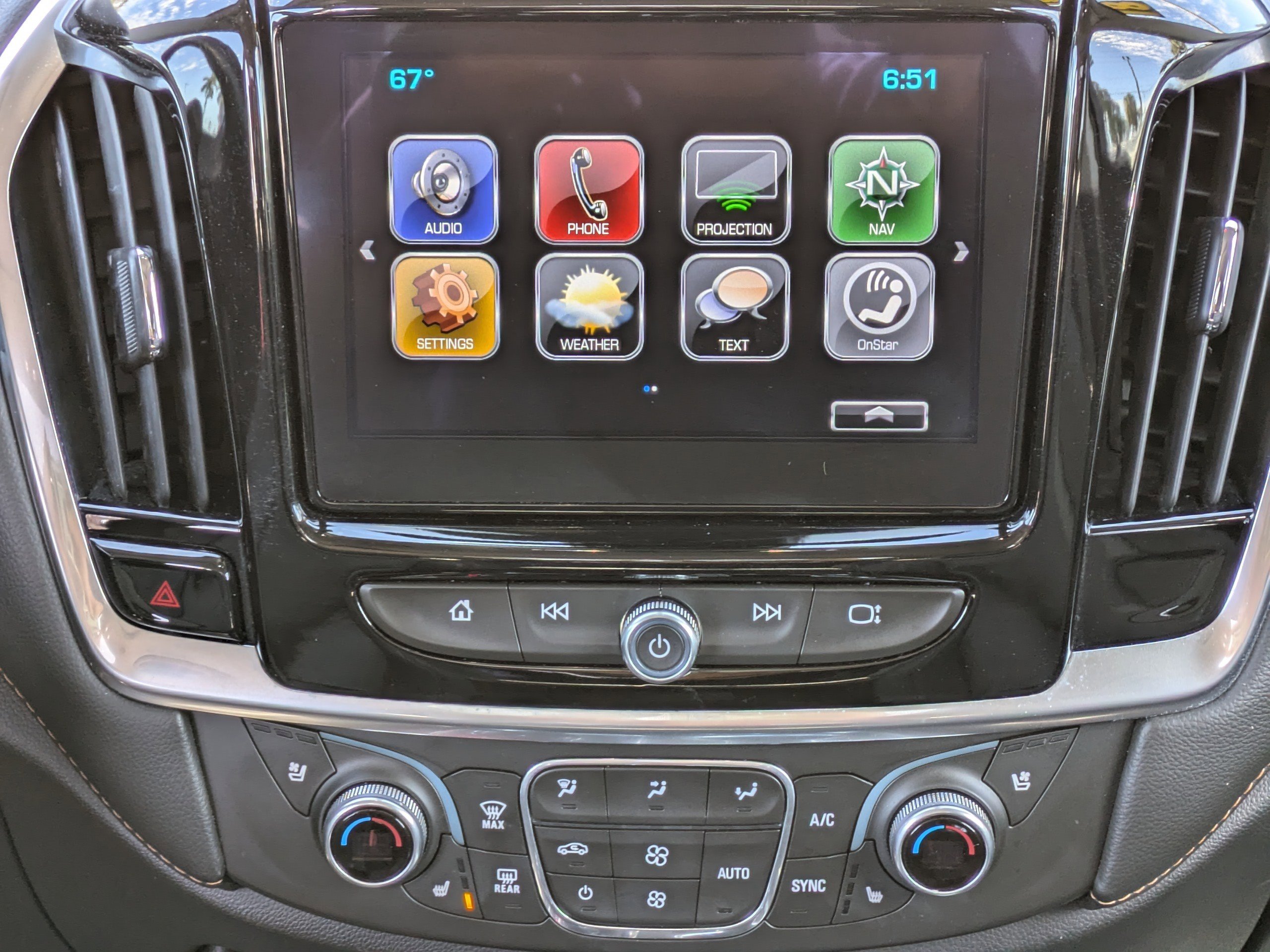 Used 2018 Chevrolet Traverse Premier w/ Driver Confidence II Package image 17