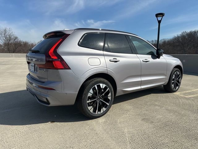 New 2026 Volvo XC60 T8 Plus w/ Protection Package Premier image 7
