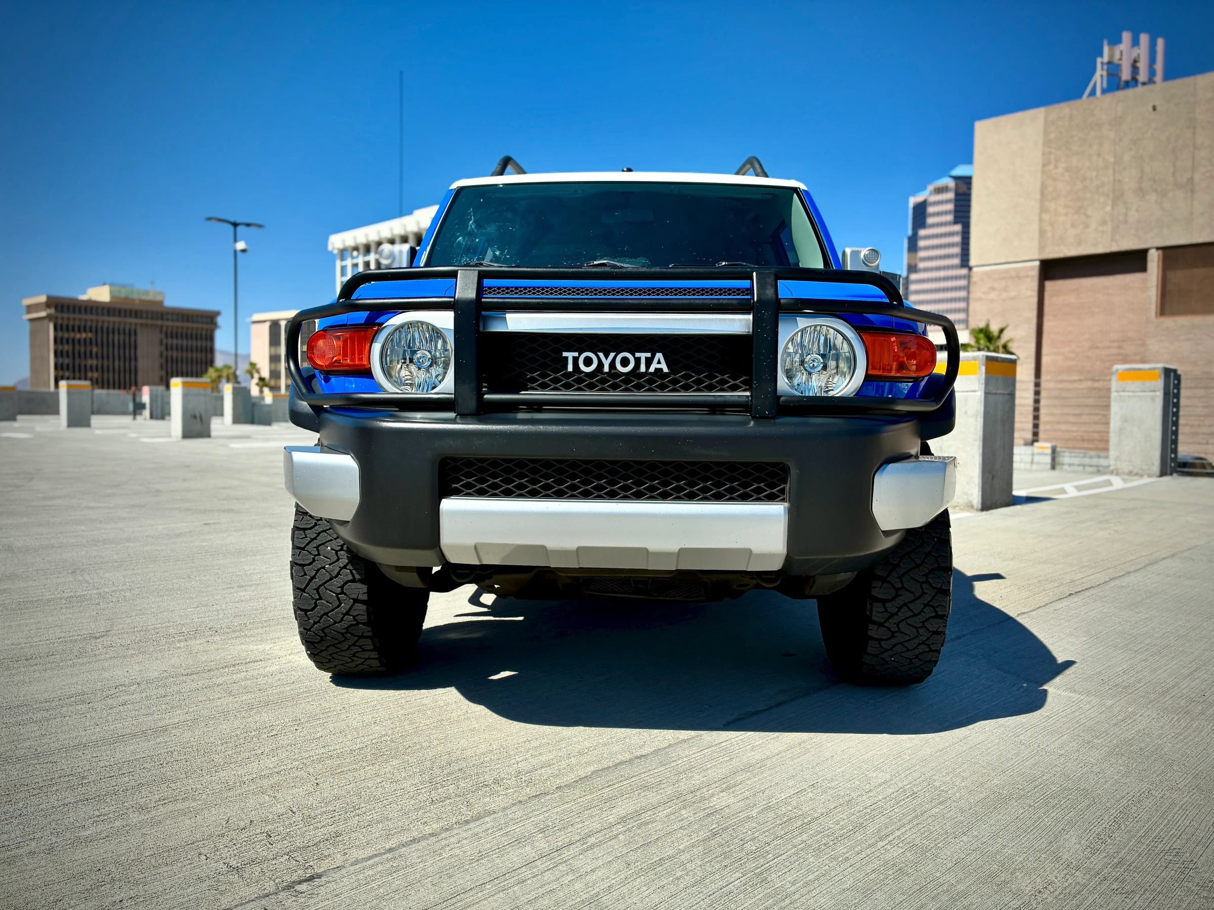 Used 2008 Toyota FJ Cruiser 4WD image 2