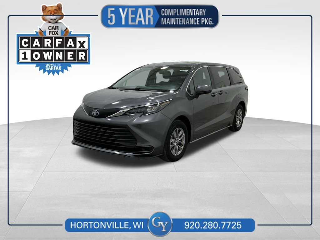 Used 2025 Toyota Sienna LE
