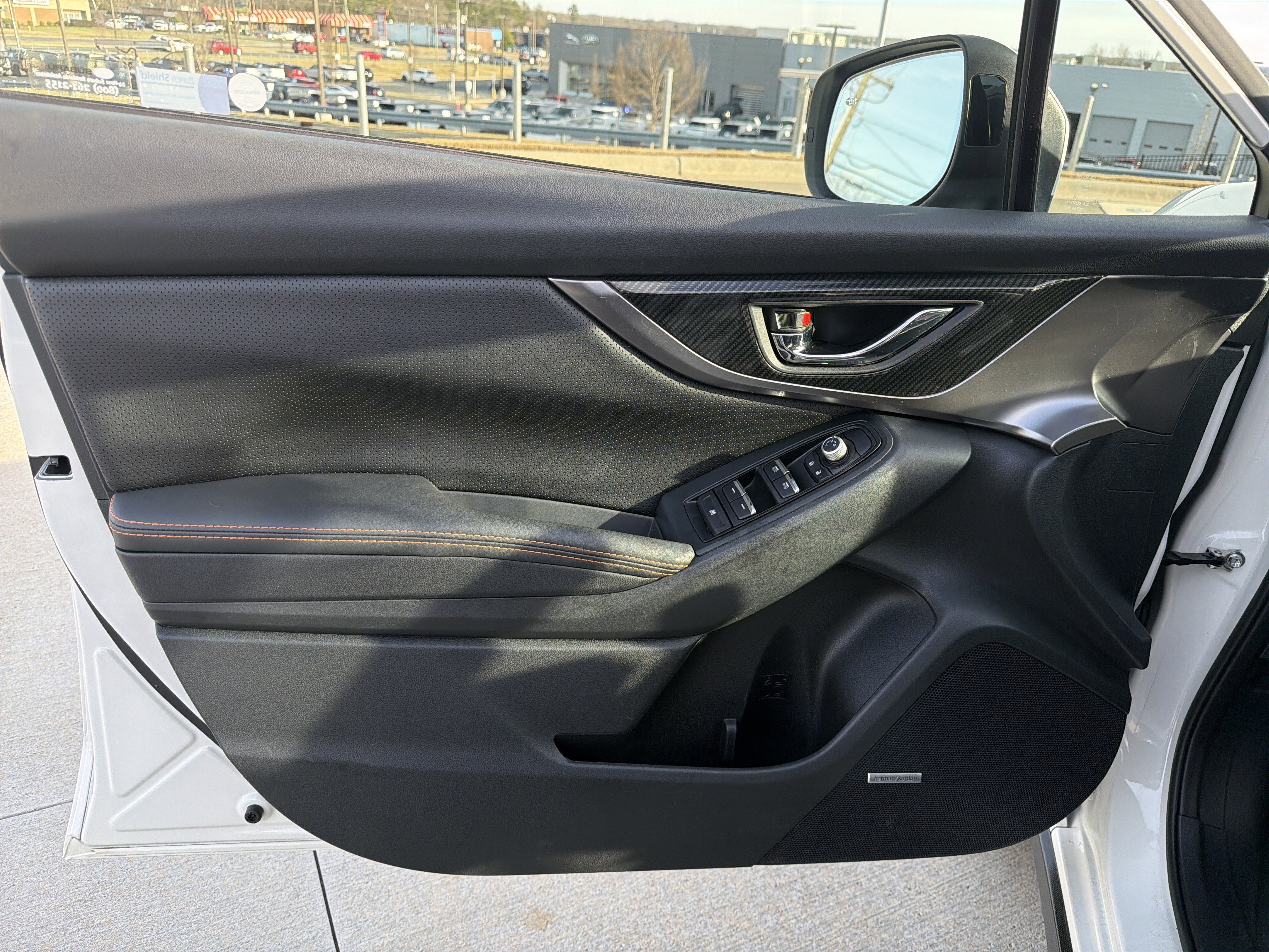 Used 2019 Subaru Crosstrek 2.0i Limited w/ Moonroof Package w/Navigation image 14