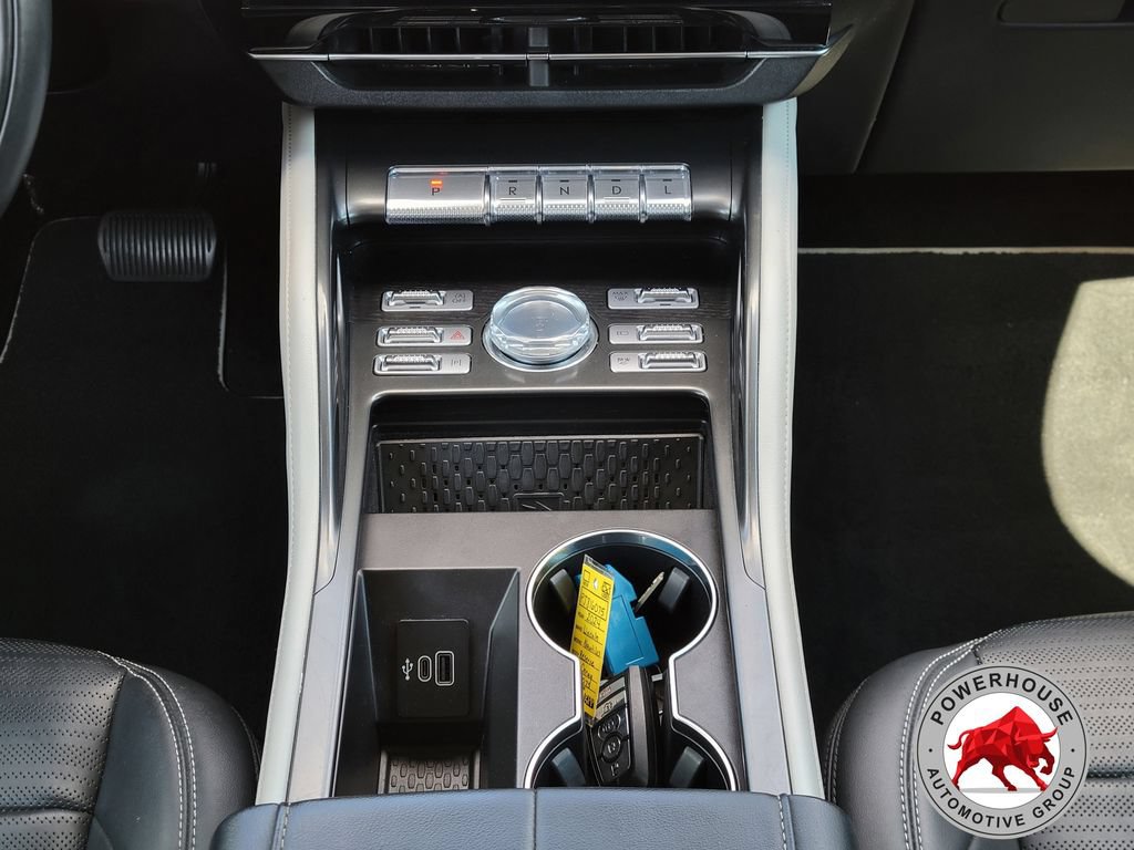 Used 2024 Lincoln Nautilus Reserve AWD/4WD image 24