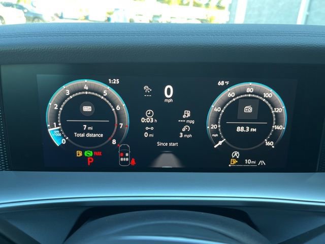 New 2026 Volkswagen Tiguan SE R-Line AWD/4WD image 13