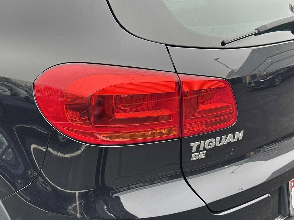 Used 2016 Volkswagen Tiguan SE image 9