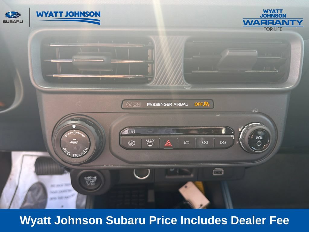 Used 2025 Ford Maverick Lariat w/ Black Appearance Package AWD/4WD image 25