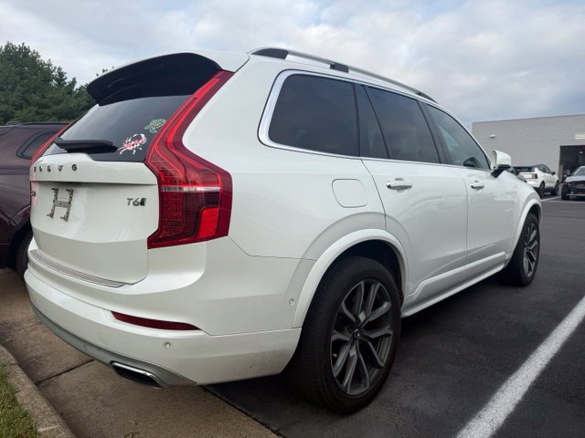 Used 2019 Volvo XC90 T6 Momentum w/ Advanced Package AWD/4WD image 4