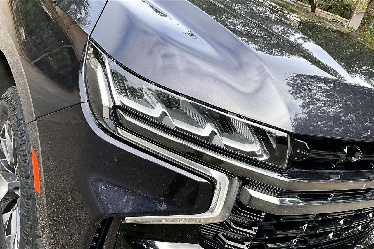 Used 2022 Chevrolet Tahoe Z71 w/ Luxury Package image 28