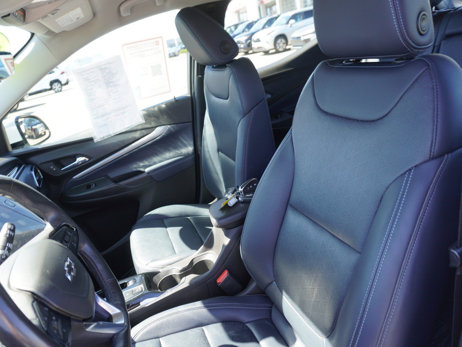 Used 2022 Chevrolet Bolt EUV Premier FWD image 21