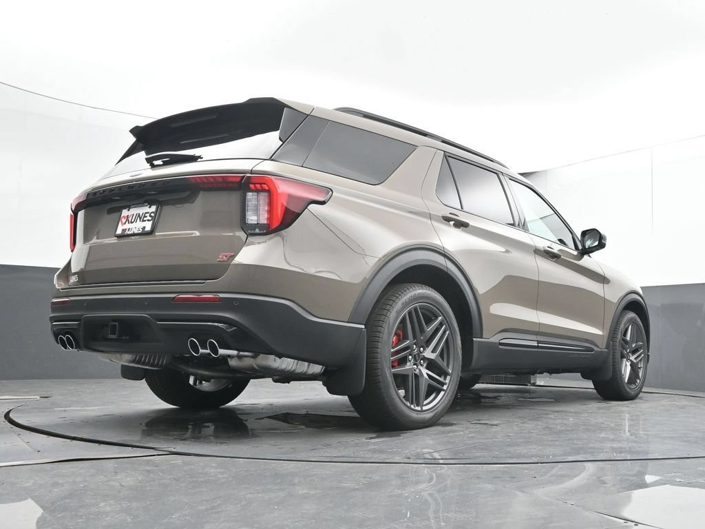 New 2026 Ford Explorer ST w/ Sun And Sound Package AWD/4WD image 44