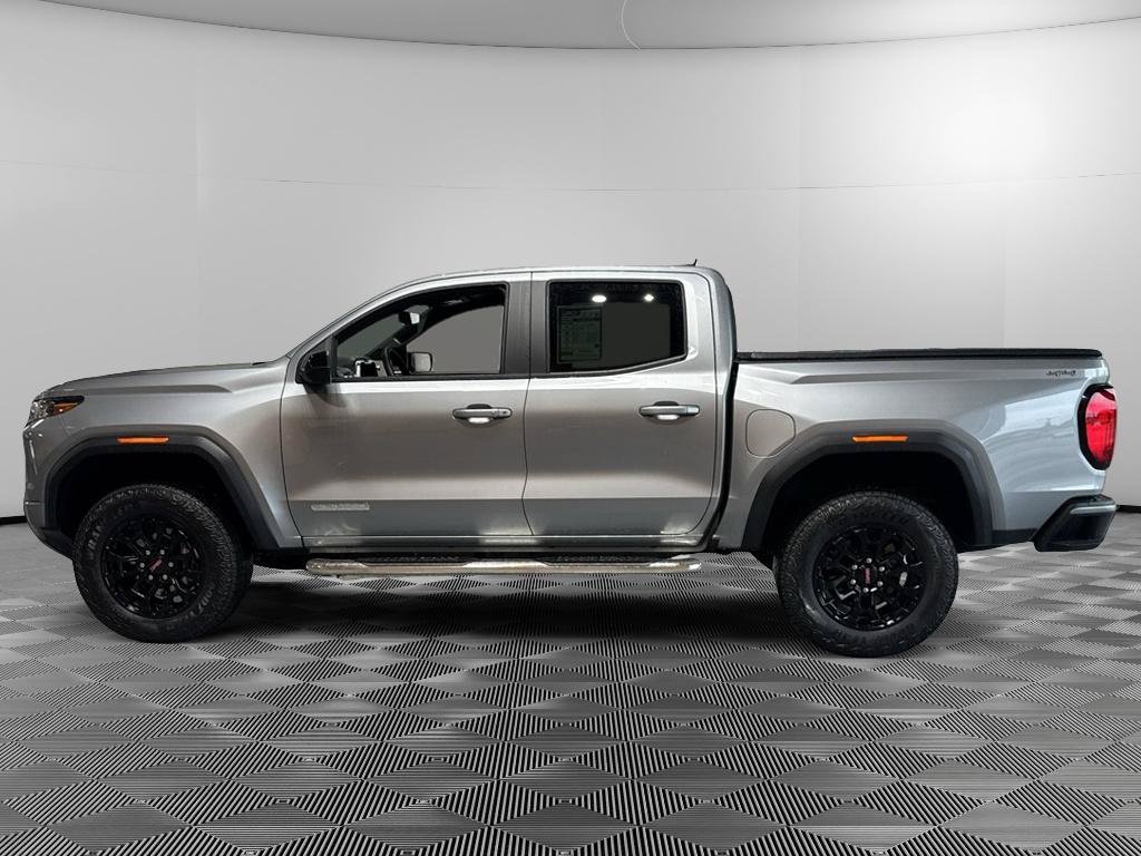 Used 2026 GMC Canyon Elevation AWD/4WD image 2