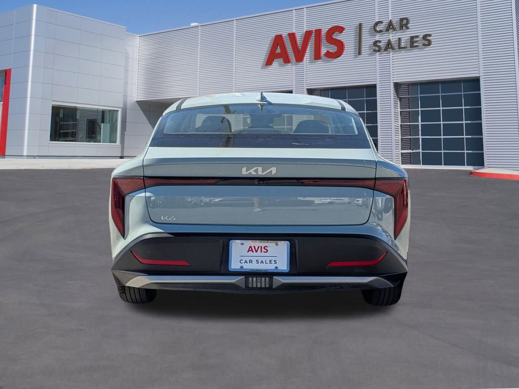 Used 2025 Kia K4 LXS image 5