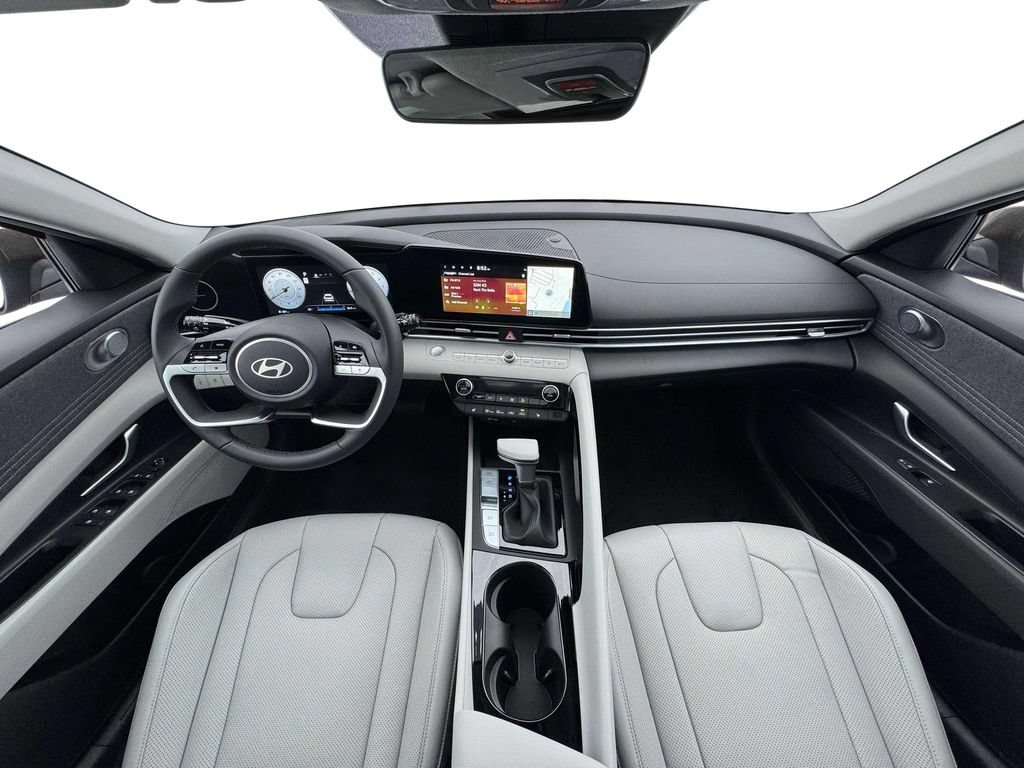 New 2026 Hyundai Elantra Limited FWD image 13