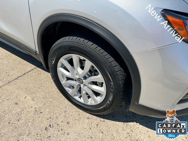 Used 2020 Nissan Rogue SV image 22