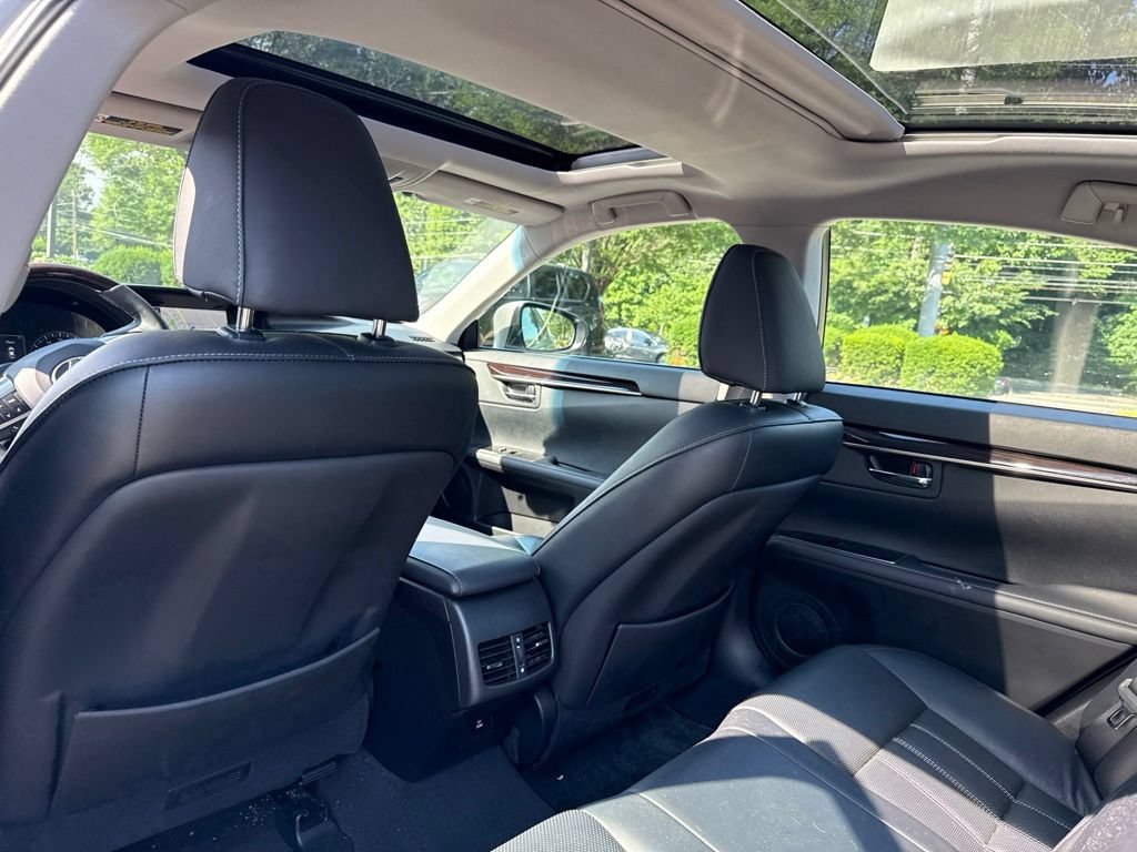 Used 2018 Lexus ES 350 w/ Luxury Package w/Wood Trim FWD image 11