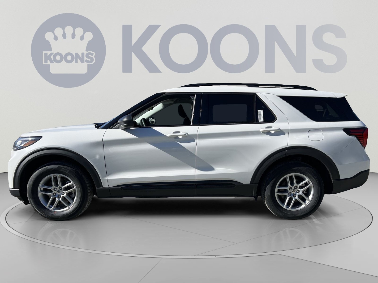 New 2026 Ford Explorer Active AWD/4WD image 2