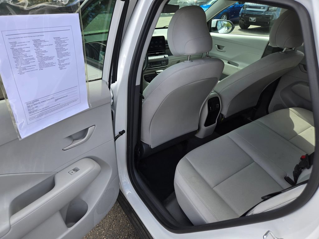 Used 2024 Hyundai Kona SEL AWD/4WD image 15