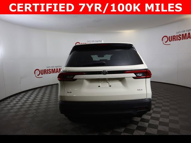 Used 2024 Toyota Grand Highlander XLE image 7