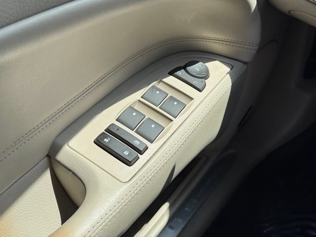 Used 2006 Buick Lucerne CXL w/ Luxury Package FWD image 28