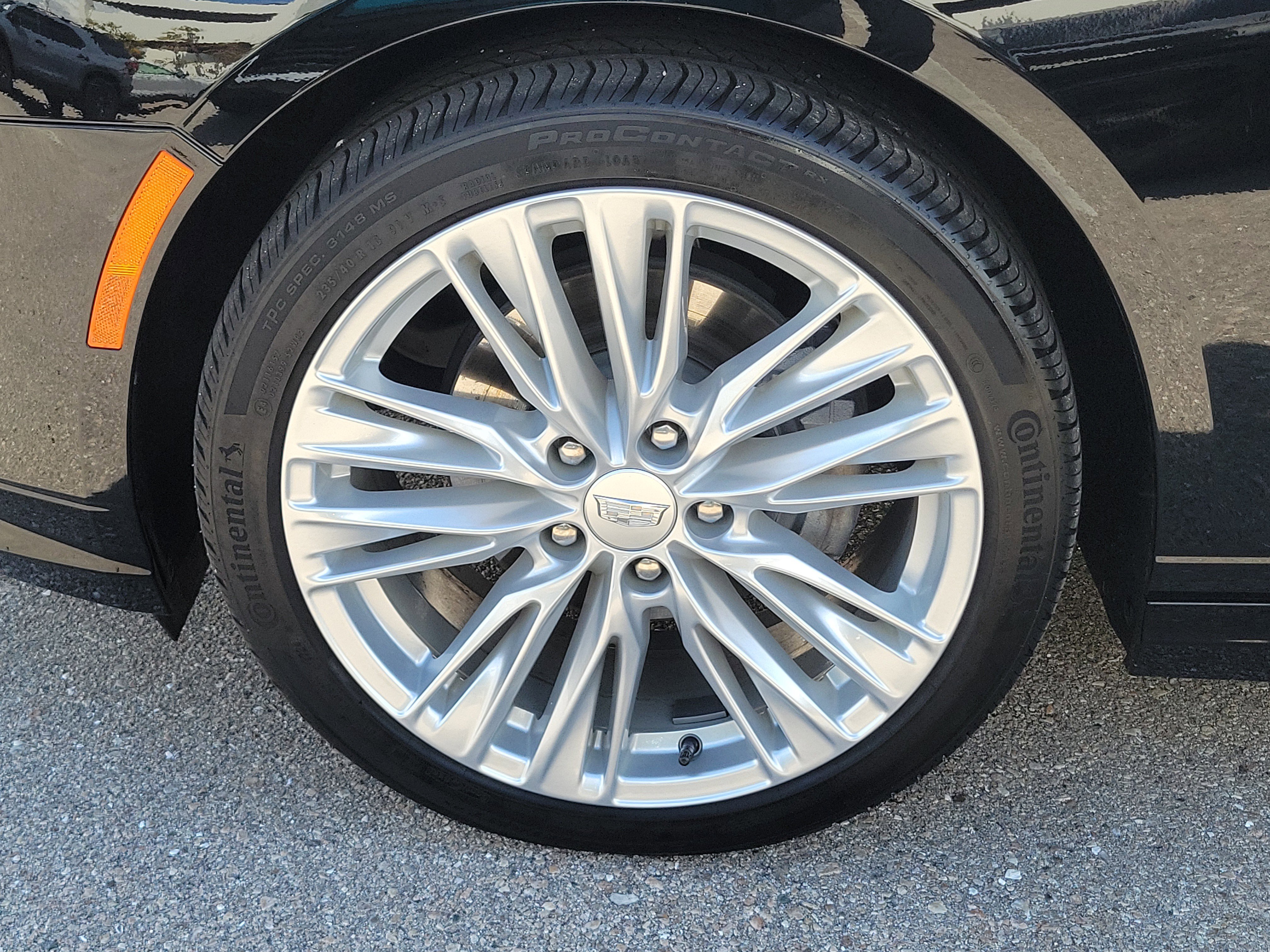 Used 2025 Cadillac CT4 Premium Luxury image 8