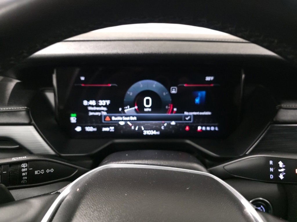 Used 2024 GMC Acadia Elevation image 17