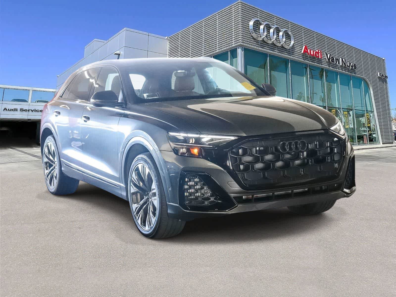 Used 2025 Audi Q8 Premium Plus w/ Premium Plus Package AWD/4WD image 5
