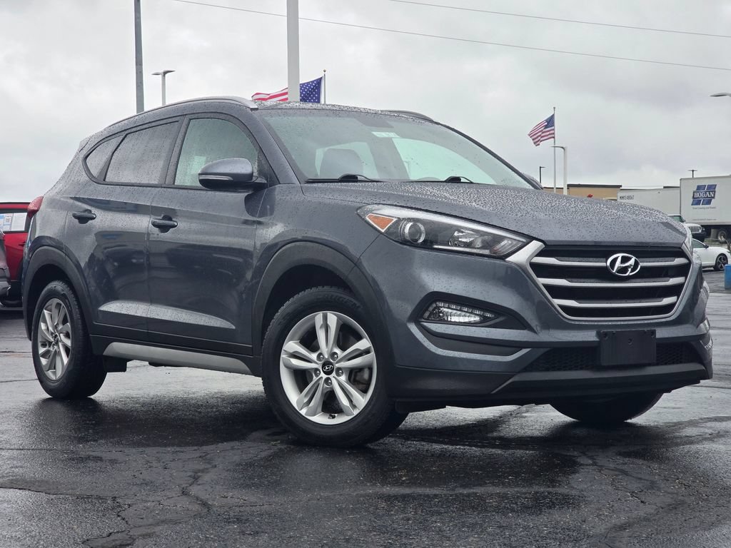 Used 2017 Hyundai Tucson SE Plus FWD image 1