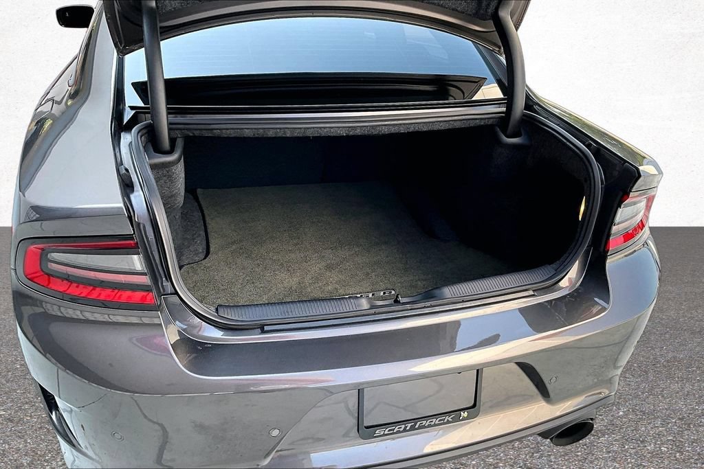 Used 2020 Dodge Charger Scat Pack RWD image 25