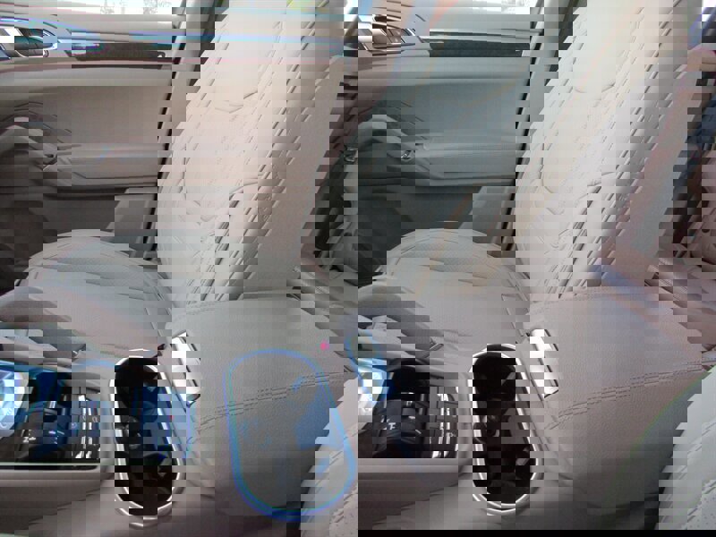 Used 2013 Porsche Cayenne image 16