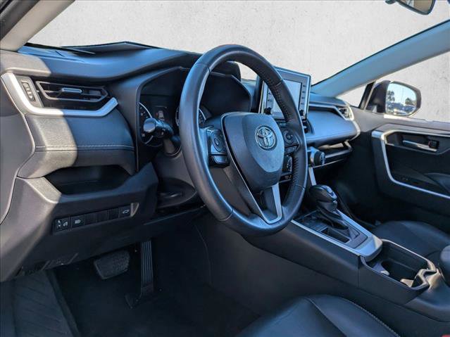 Used 2021 Toyota RAV4 XLE Premium image 10