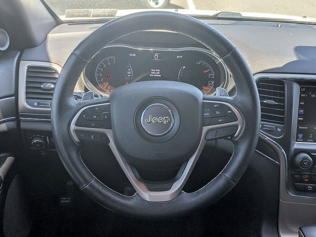 Used 2017 Jeep Grand Cherokee Limited AWD/4WD image 12