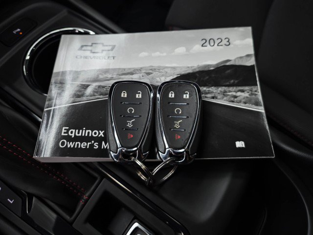 Used 2023 Chevrolet Equinox RS FWD image 39