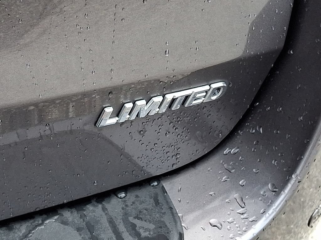 Used 2015 Toyota Sienna Limited Premium FWD image 33