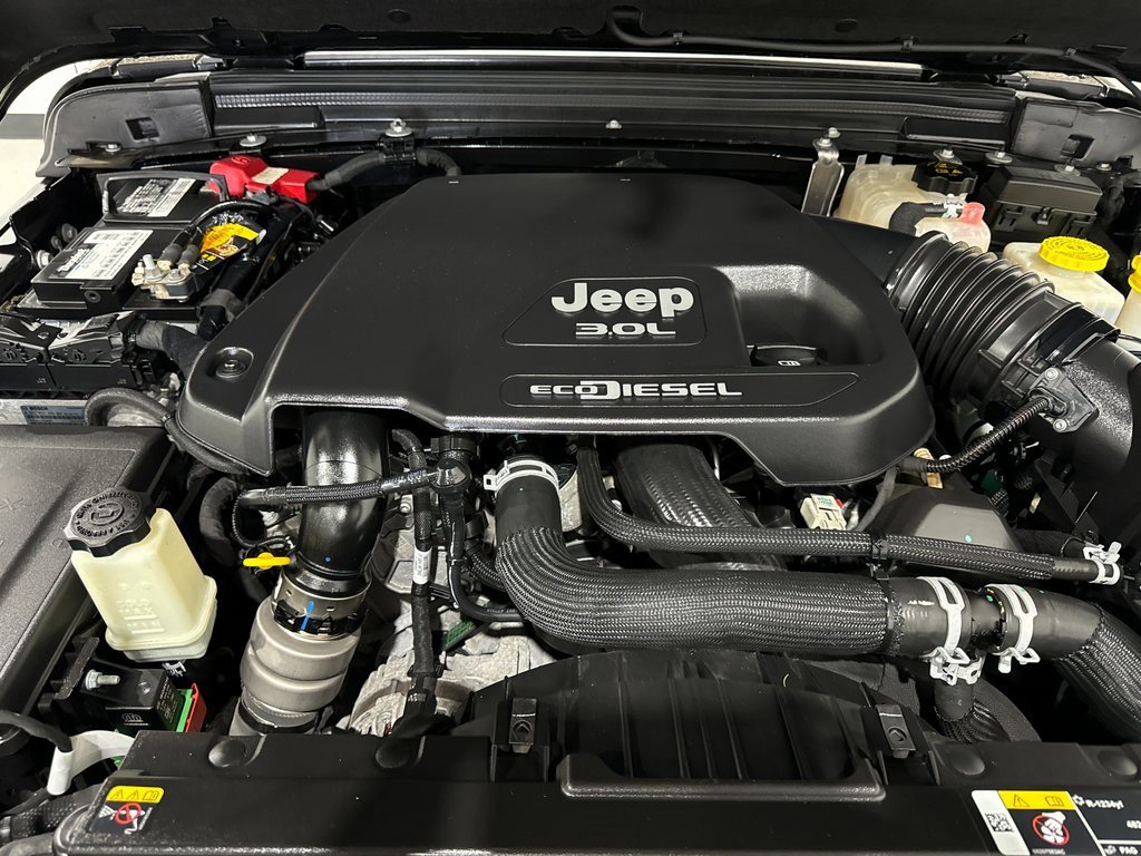 Used 2022 Jeep Wrangler Unlimited Sport image 12