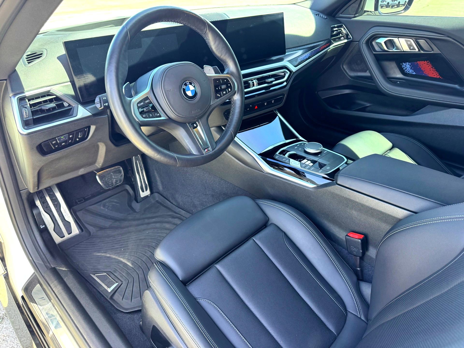 Used 2023 BMW 230i 230i M Sport w/ M Sport Package image 18