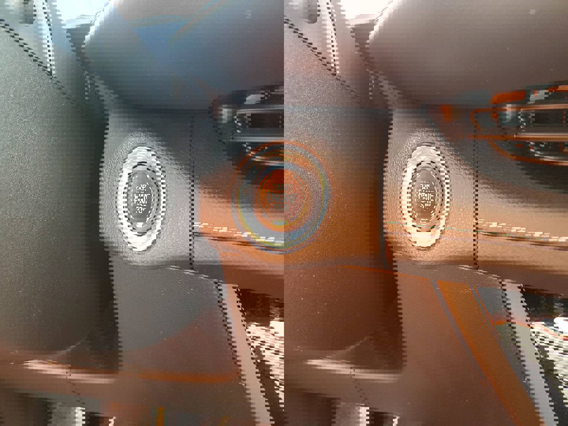 Certified 2022 Buick Envision Avenir w/ Technology Package II image 25