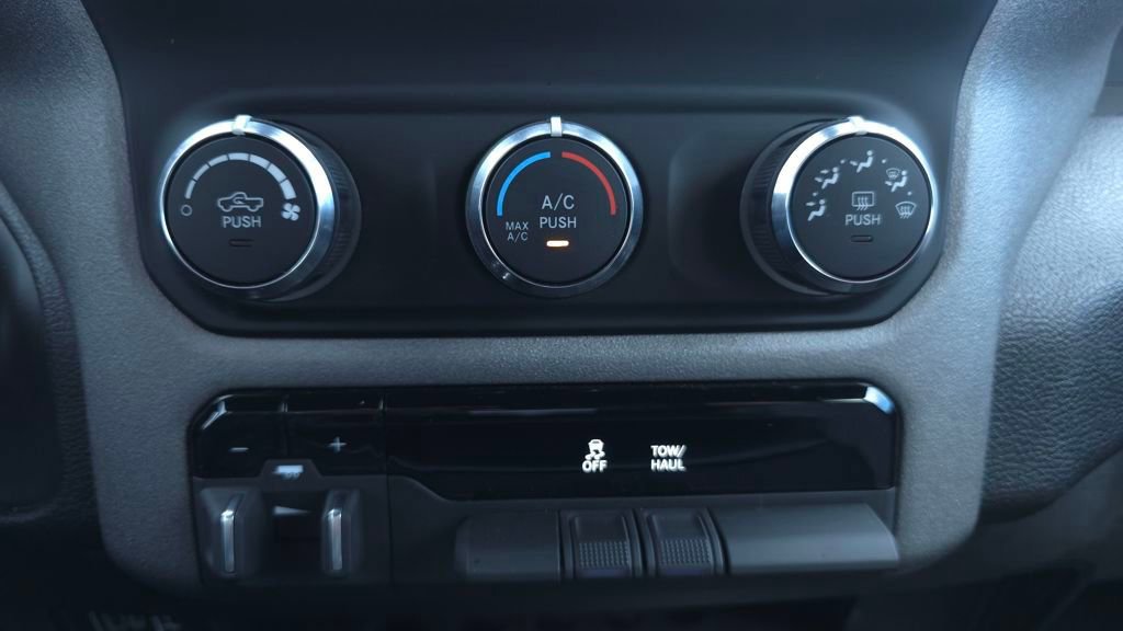 Used 2024 RAM 2500 Tradesman w/ Protection Group image 34