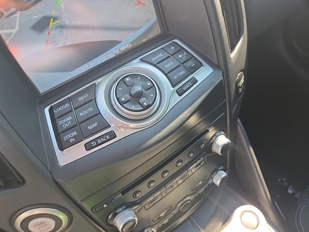 Used 2016 Nissan 370Z w/ Sport Package image 28