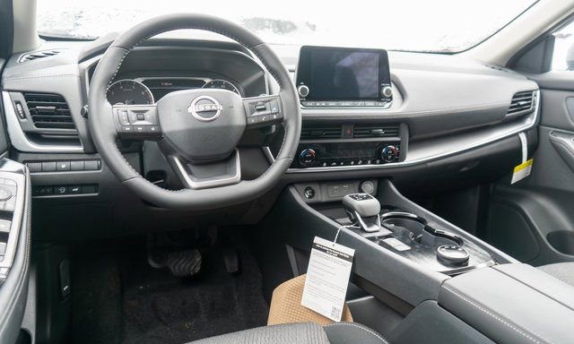 New 2026 Nissan Rogue SV image 10