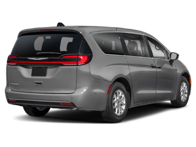 Certified 2025 Chrysler Pacifica Select w/ Uconnect Theater Family Group AWD/4WD image 3