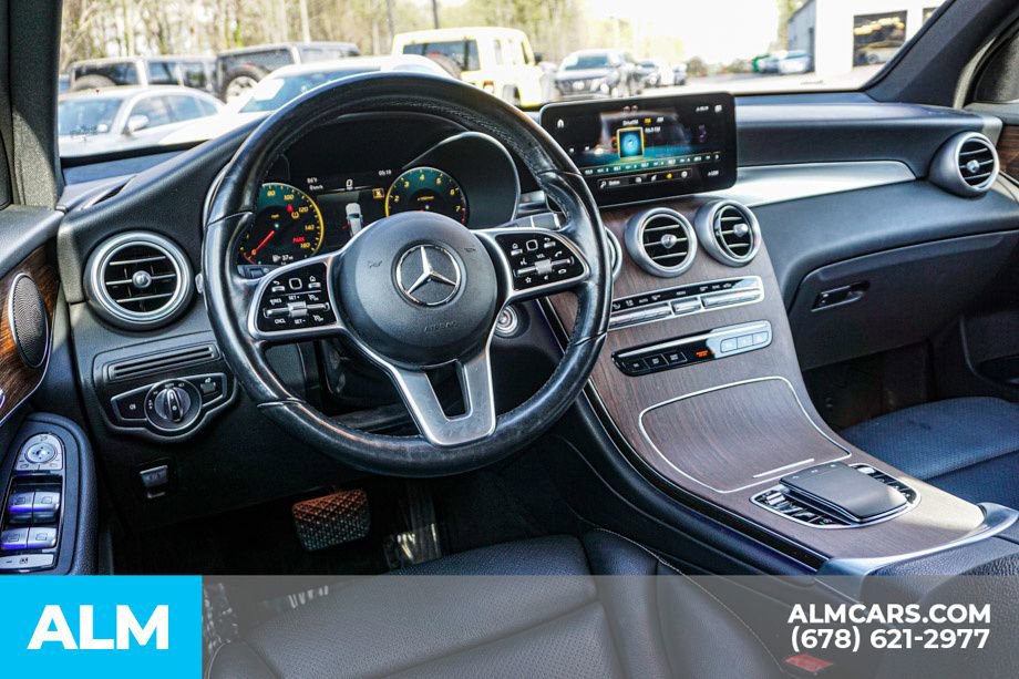 Used 2022 Mercedes-Benz GLC 300 4MATIC w/ Premium Package Lite image 27