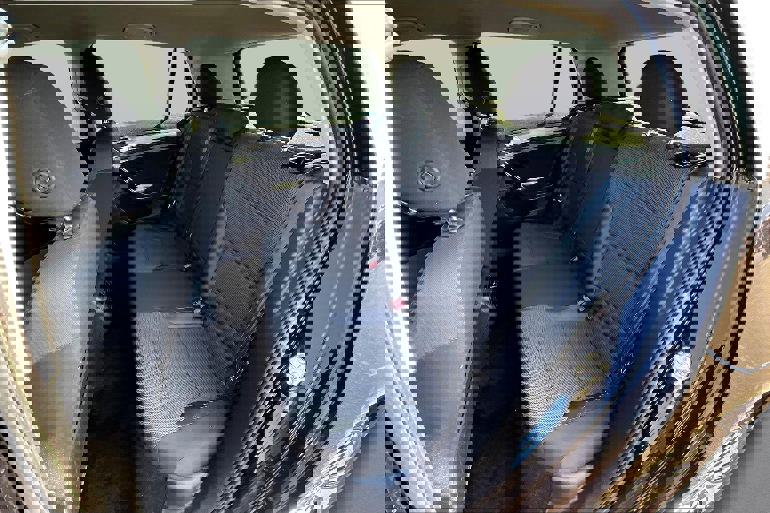 Used 2013 Volkswagen GTI w/Sunroof & Navi image 25