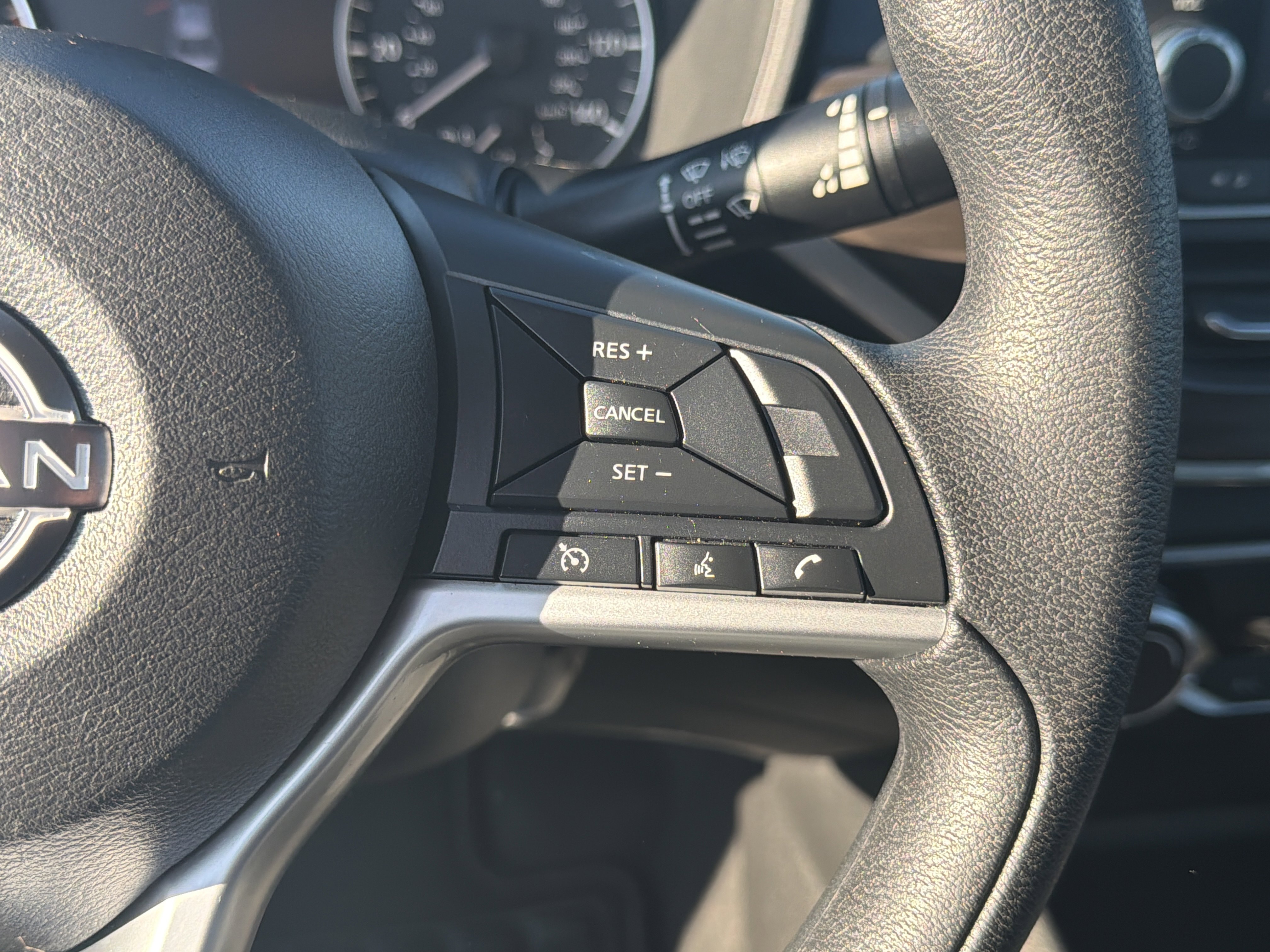 Used 2024 Nissan Altima 2.5 SV AWD/4WD image 19