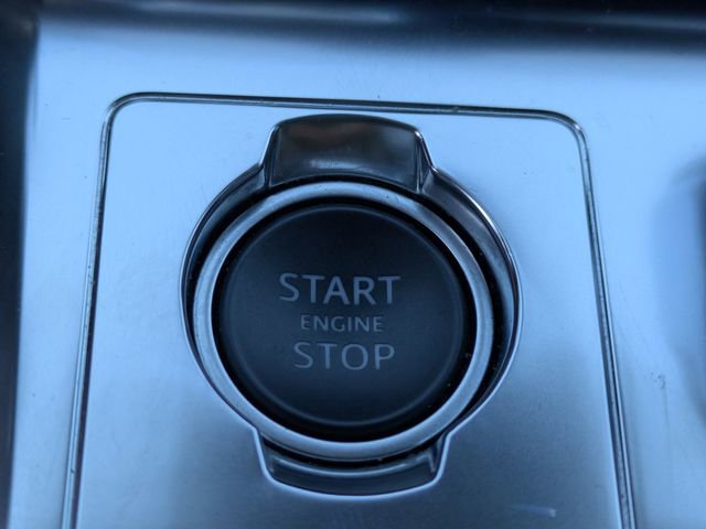 Used 2022 Jaguar F-PACE S AWD/4WD image 31