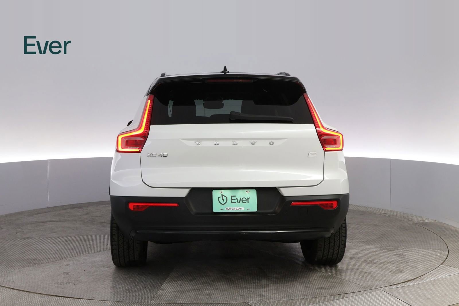 Used 2023 Volvo XC40 Recharge Plus w/ Protection Package Premier AWD/4WD image 15